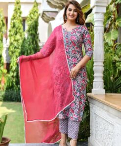 SEASON'S DELIGHT STRAIGHT FIT COTTON SUIT SET