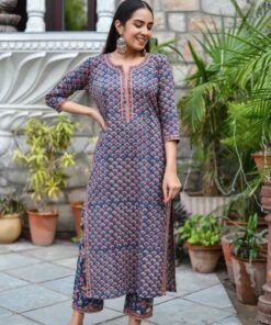 ROYAL LAPIS HANDBLOCK RELAXED FIT SUIT SET