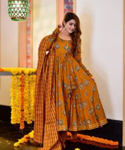 Kaina mustard suit set