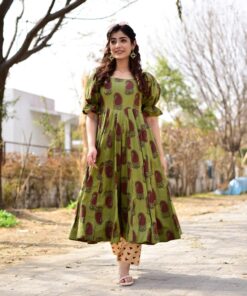 delicate green kurta set