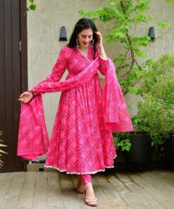 Amara pink pompom suit set