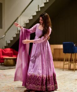 Natasha ombre silk embroidered set